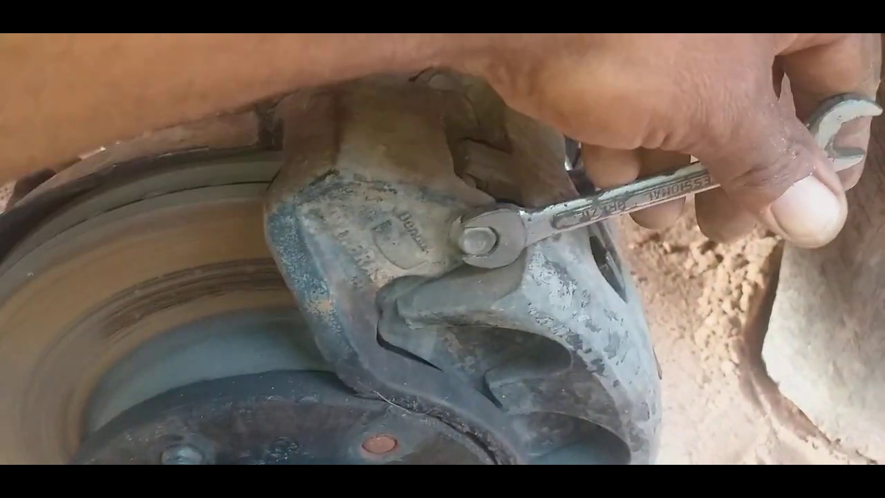 Camionete D20, esquentando as rodas dianteira vidio 1/2