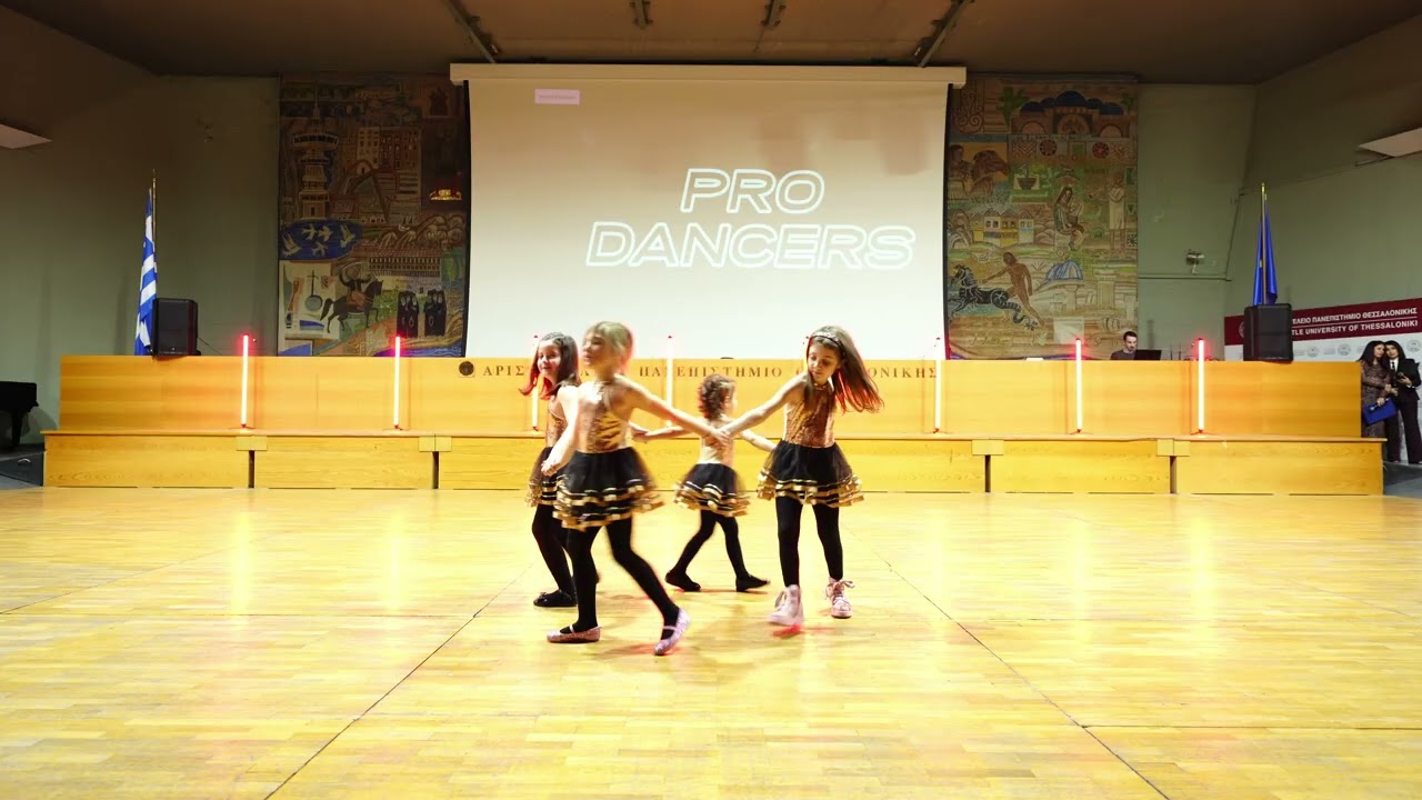 Музыкальная кинетика | Рождественское шоу The Prodancers 2025 | Каламария