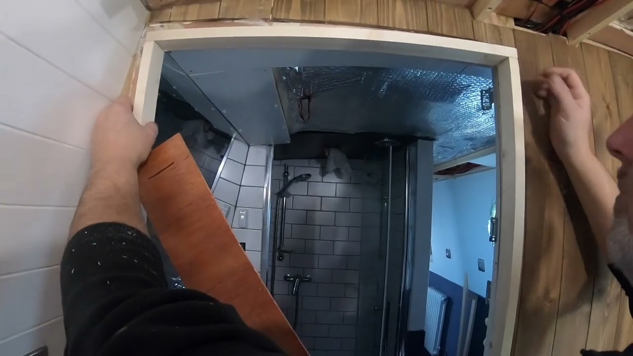 Vlog 61, Narrowboat Fit Out -   Power points and Internal Door frames