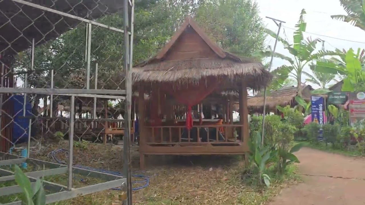 #ທາງໄປຮ້ານອາຫານສວຍກ້ວຍ