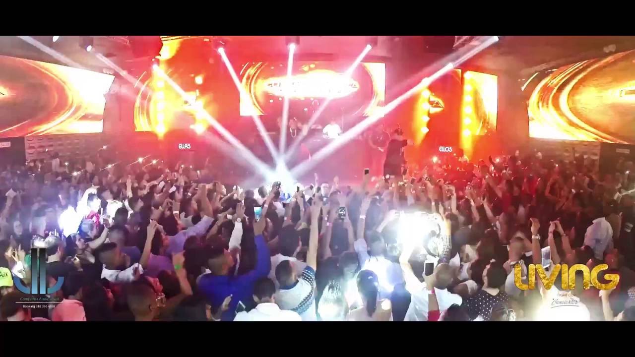 Hoy Voy a Beber Remix - Cosculluela en Concierto Living Cali