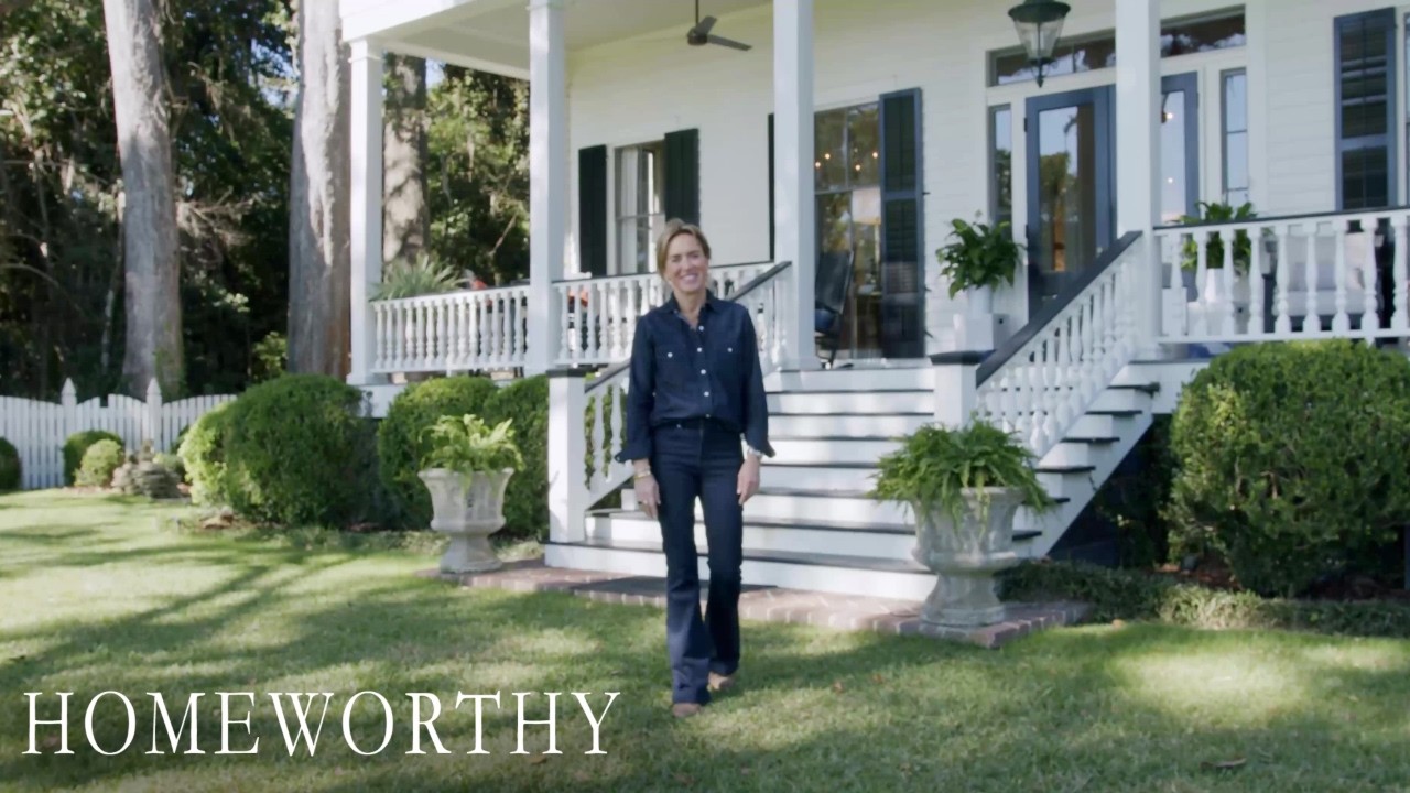 HOUSE TOUR | A Lowcountry Cottage Filled with Southern Soul | At Home with Ruth McKeaney