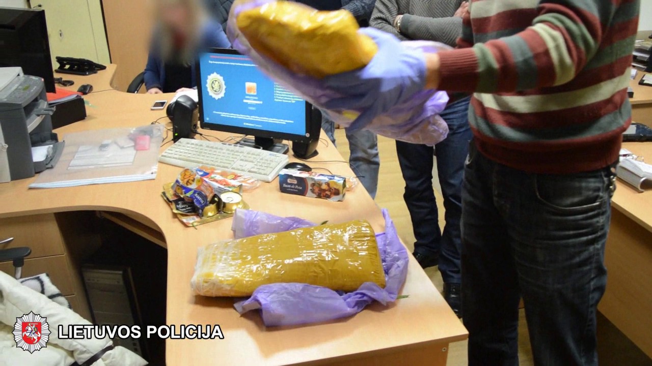 Krepšiuose su mandarinais - kvaišalai