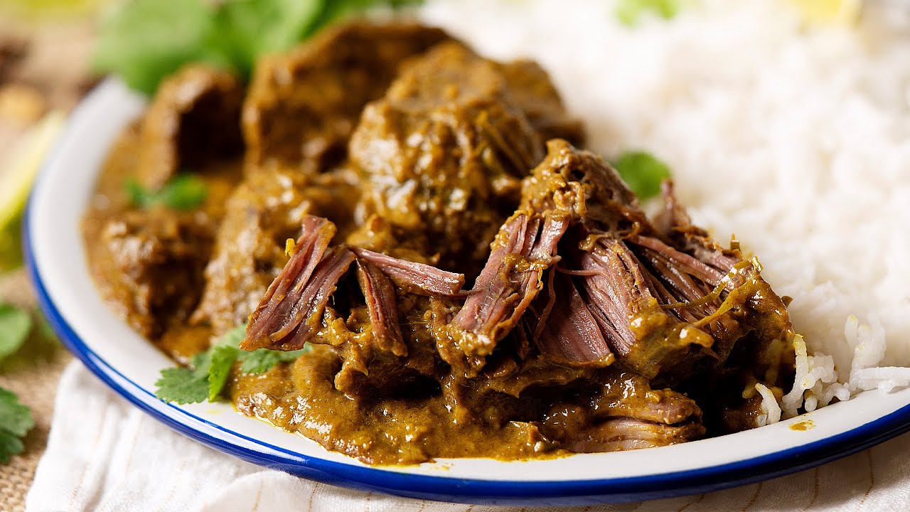 Slow Cooker Beef Rendang Curry