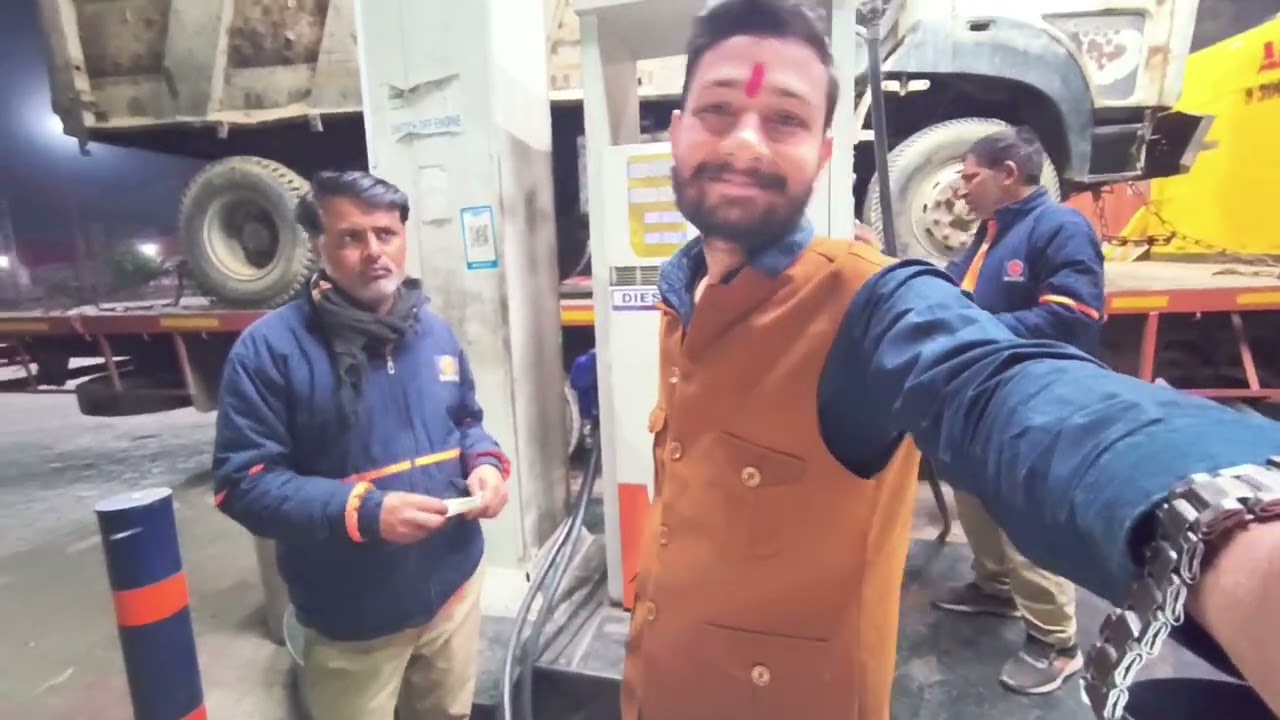 Aaj hum gye bhaiya ke tilak me #vlog #car #drive #eating #tolls @Omjidubey6001 