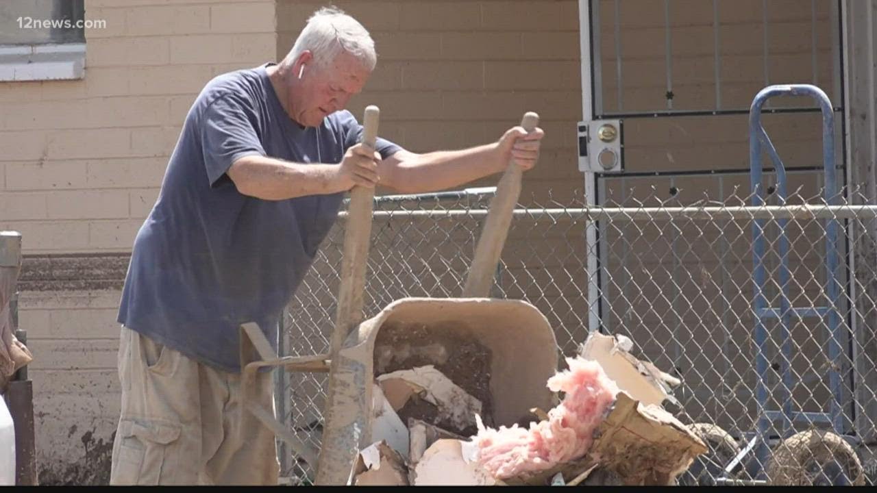 Gila Bend residents cleaning up after deadly monsoon flooding
