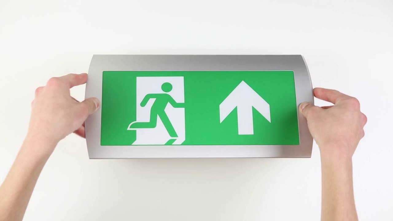 Horizon escape route signalisation - Surface mounted wall