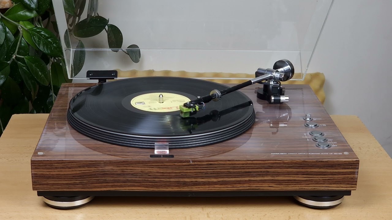 Shirley Bassey  - Diamonds Are Forever ~ Micro-Seiki DD-33 + Nagaoka MP 150