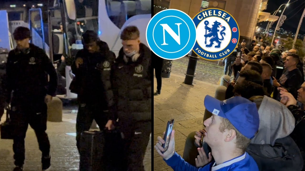 CHELSEA arrivato a NAPOLI, sentite cosa urlano i tifosi fuori l’Hotel!