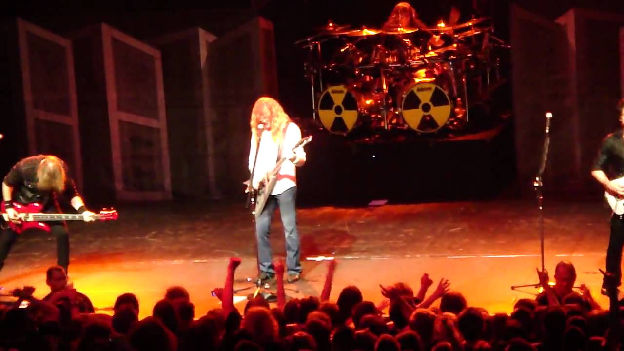 Megadeth - Aéronef Lille France 2010 - Peace Sells + Ending HD 720P