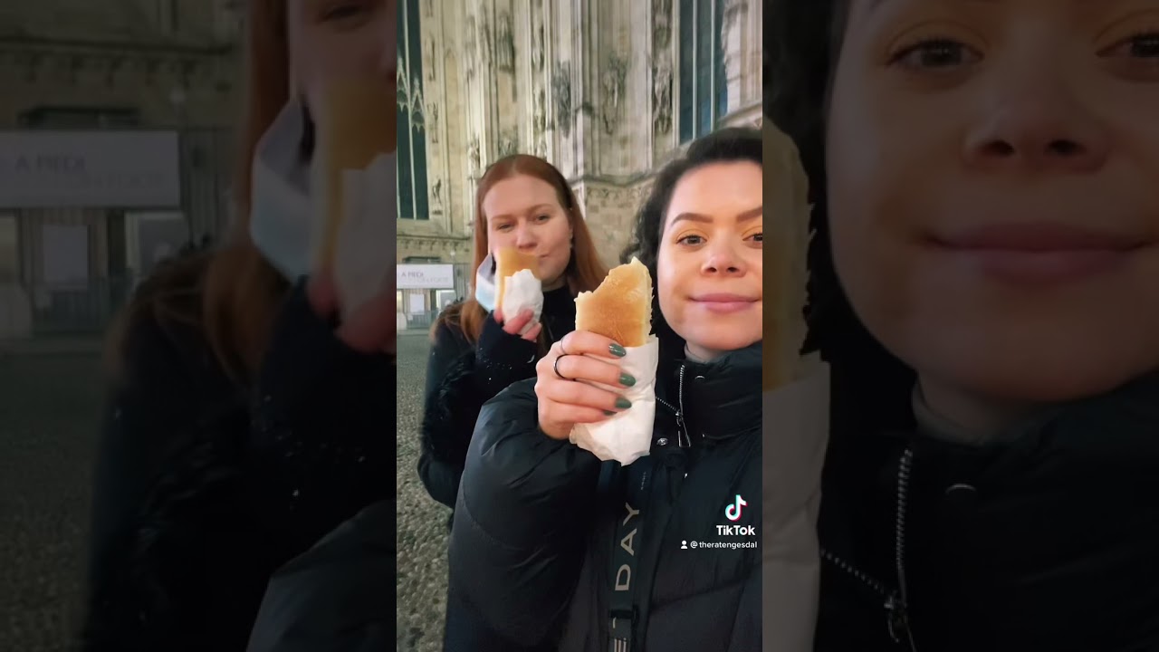 Christmas in Milano! #shorts #short #christmas #christmasspirit #milano #expat #duomo #adventure