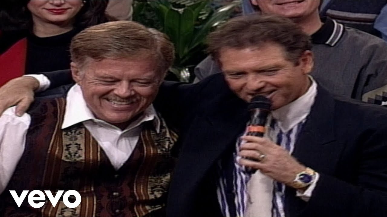 Bill & Gloria Gaither - What a Savior [Live] ft. The Gatlin Brothers