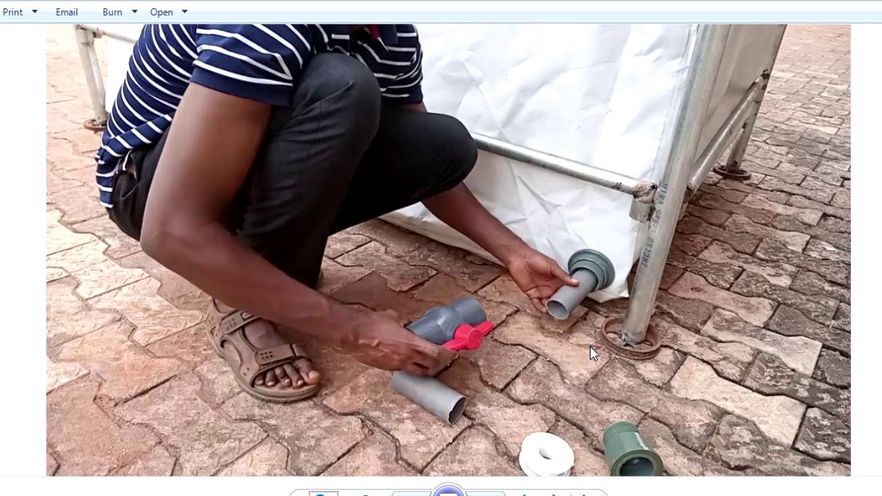How to Set Up, Construct or Install Collapsible Mobile Tarpaulin Fish Pond /tank - Part 3