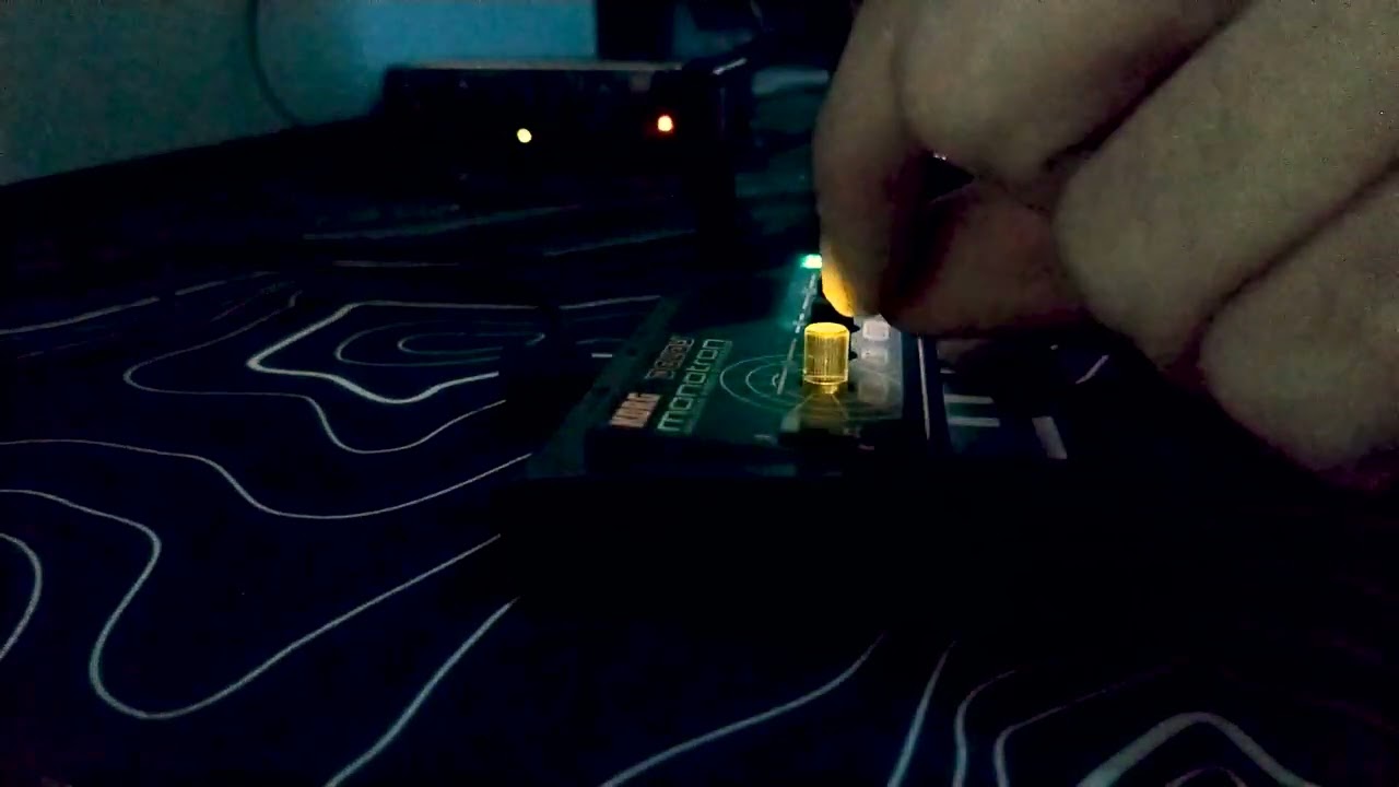 noise, drone, ambient jam with Korg Monotron Delay - Ryuji Kanagawa