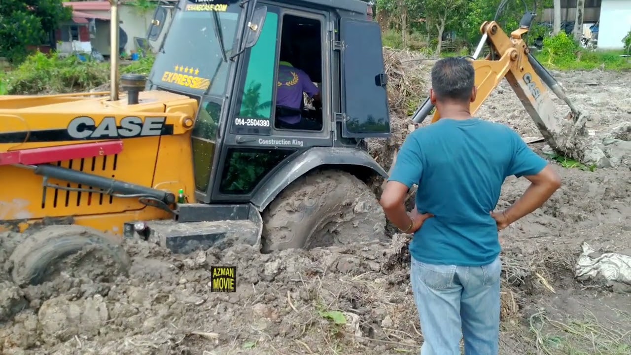 BACKHOE TERLEKAT OPERATOR RESCUE FASLINA ENTERPRISE