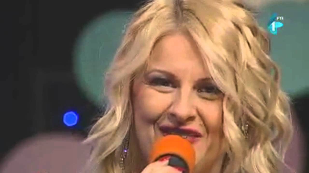 Jasna Djokic - Grli, ljubi me (uzivo)