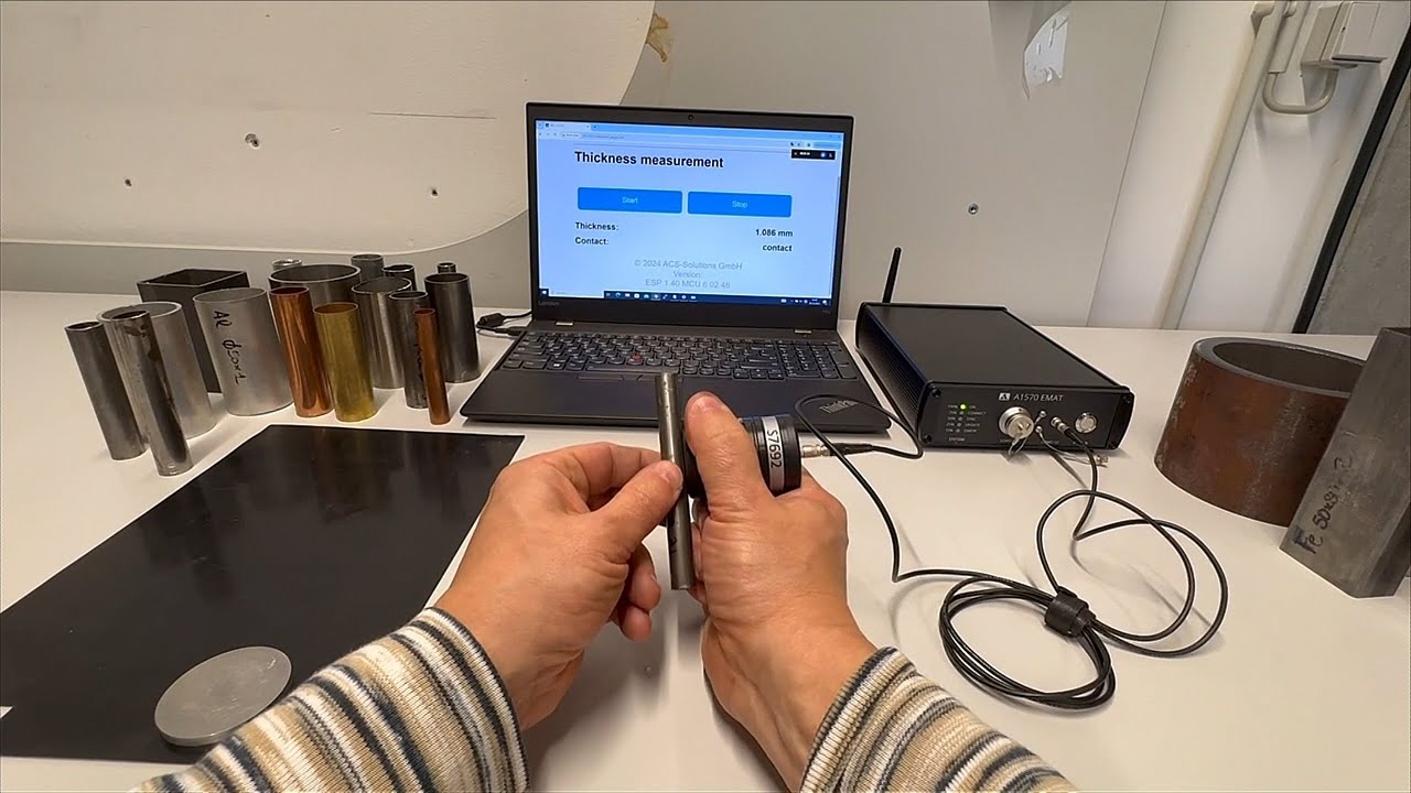 A1570 EMAT - DAQ unit for couplant-free thickness measurement on metallic pipes by S7692 EMAT probe