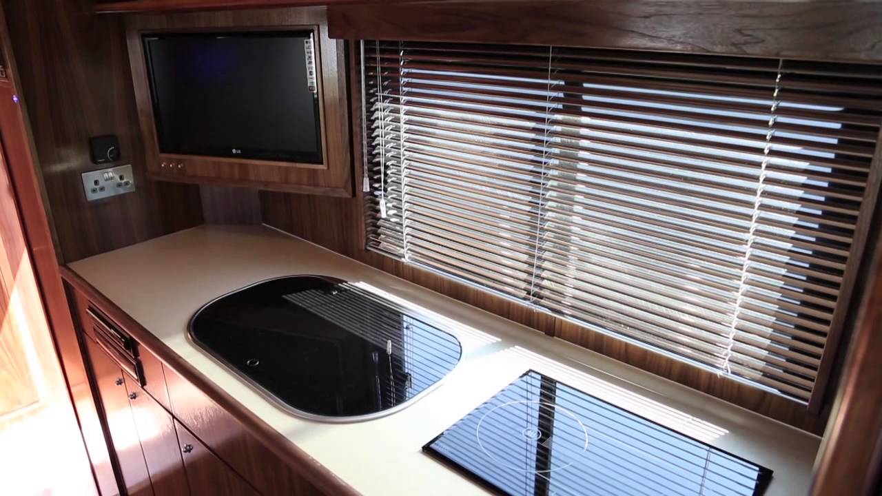 SUPER LUXURY 14T -  STALLED FOR 4