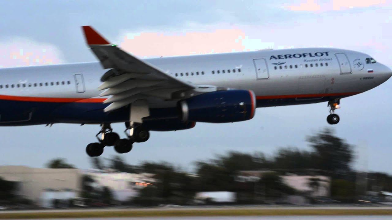 Aeroflot A330 Close Up Landing at Miami International,FL