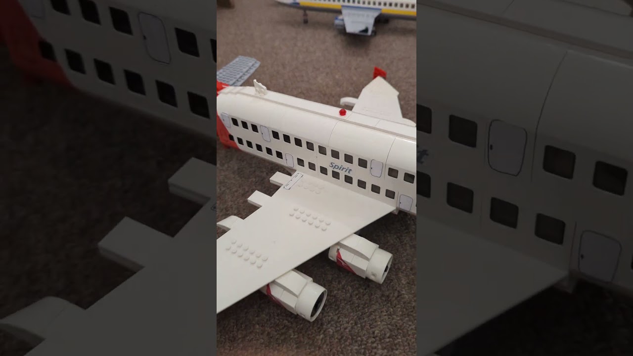 'spirit of australia' 💀 #legoaviation #airbusa380 #qantas #legoplane #spirit #avgeeks #lego