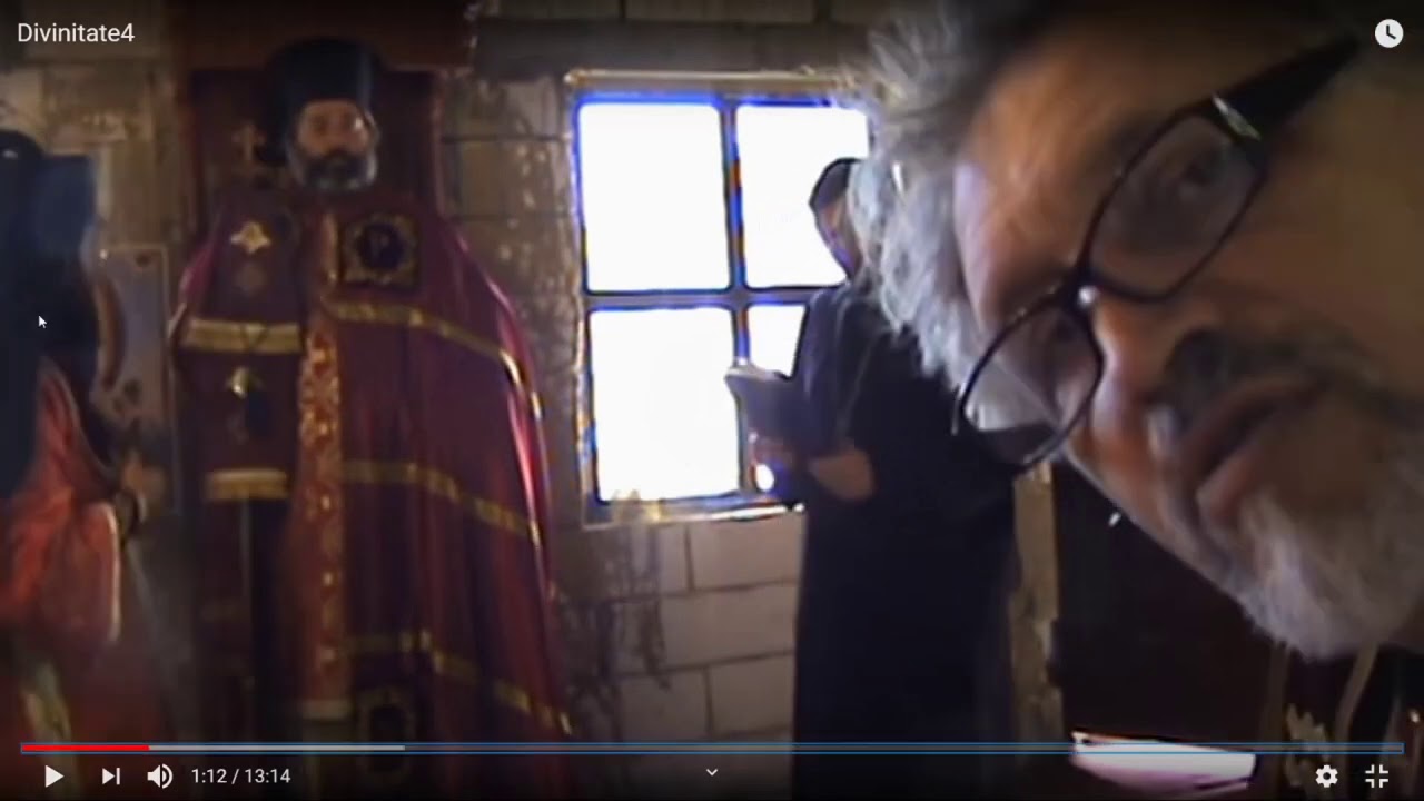 Cum se joaca unii de-a biserica - Episcopii Lolek si Bolek