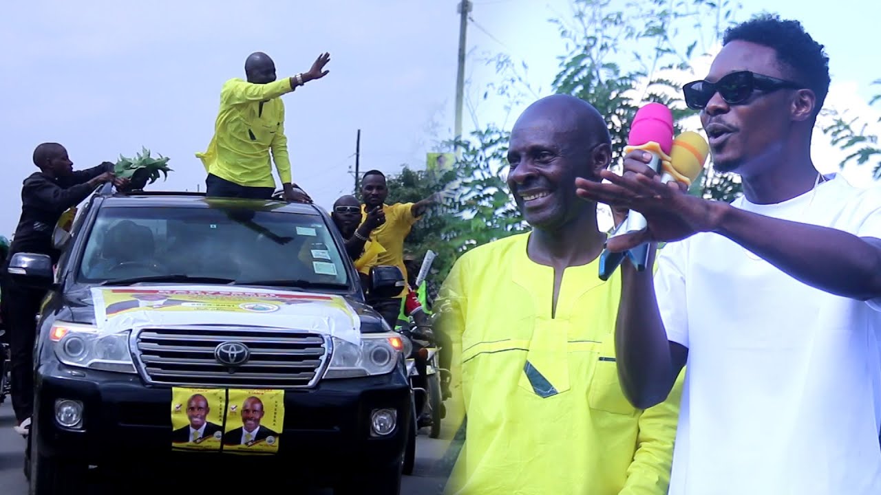 Mbarara City Mayor Robert Kakyebezi's convoy amazed city residents & Ray G.