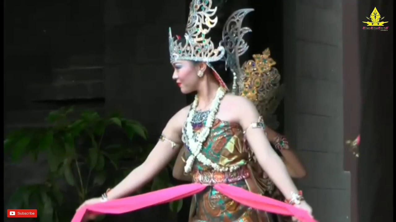 Sendratari Songgolangit Patemboyo. TMII Jakarta, 2017