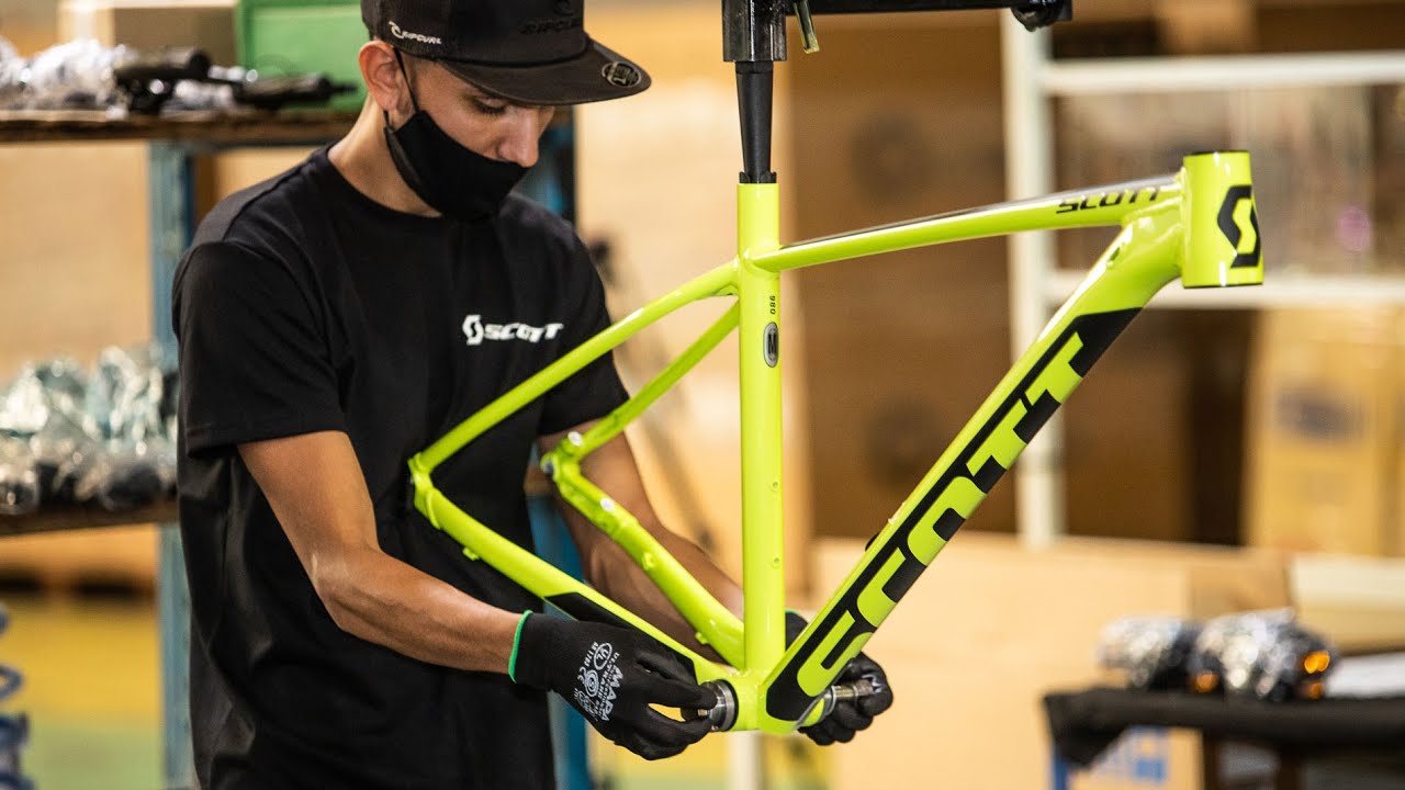 Cómo se ensamblan las bicicletas Scott en Argentina
