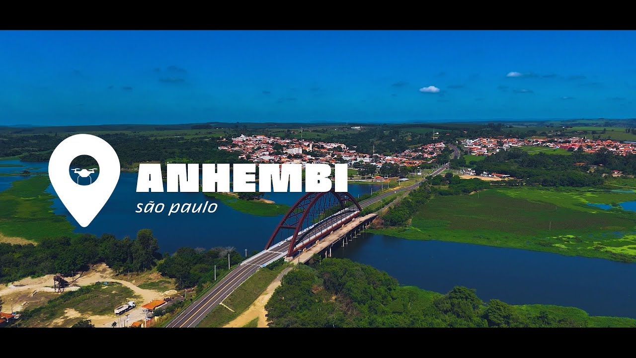 Drone filma a cidade de Anhembi/SP