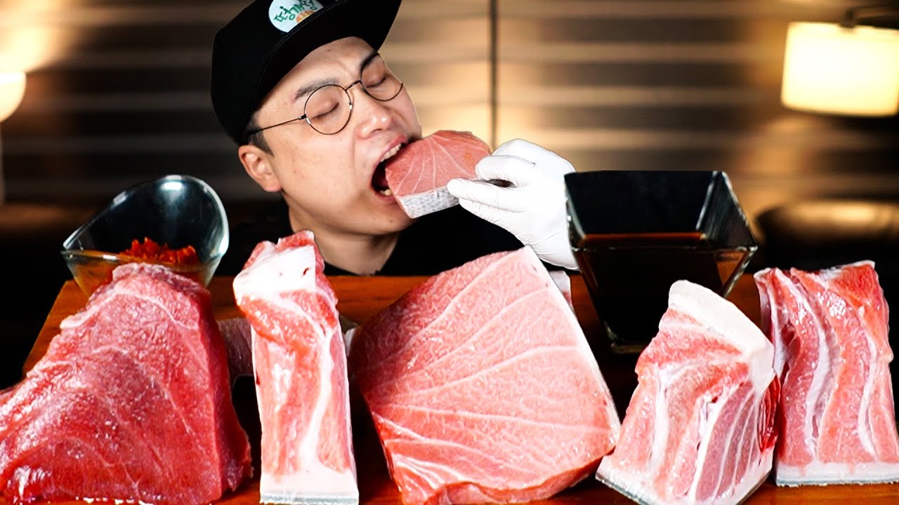 기름기 가득한  통참치회 먹방~!! 리얼사운드 ASMR social eating Mukbang(Eating Show)