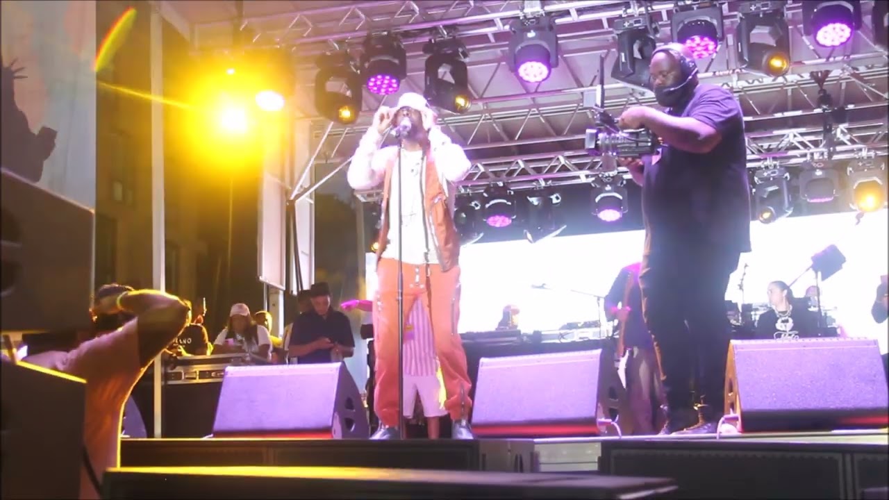 Rise Up NYC Concerts Harlem 135st Aug 20th 2022  Wyclef  Jean 