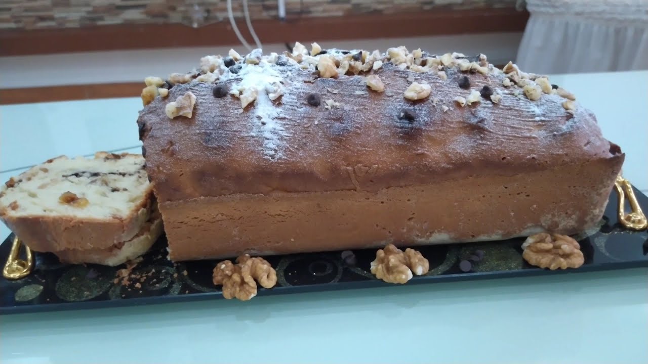 #كيكة #الجوز و #الزبيب الرائعة  Cake au #noix et #raisin sec# ❤️🤤😊