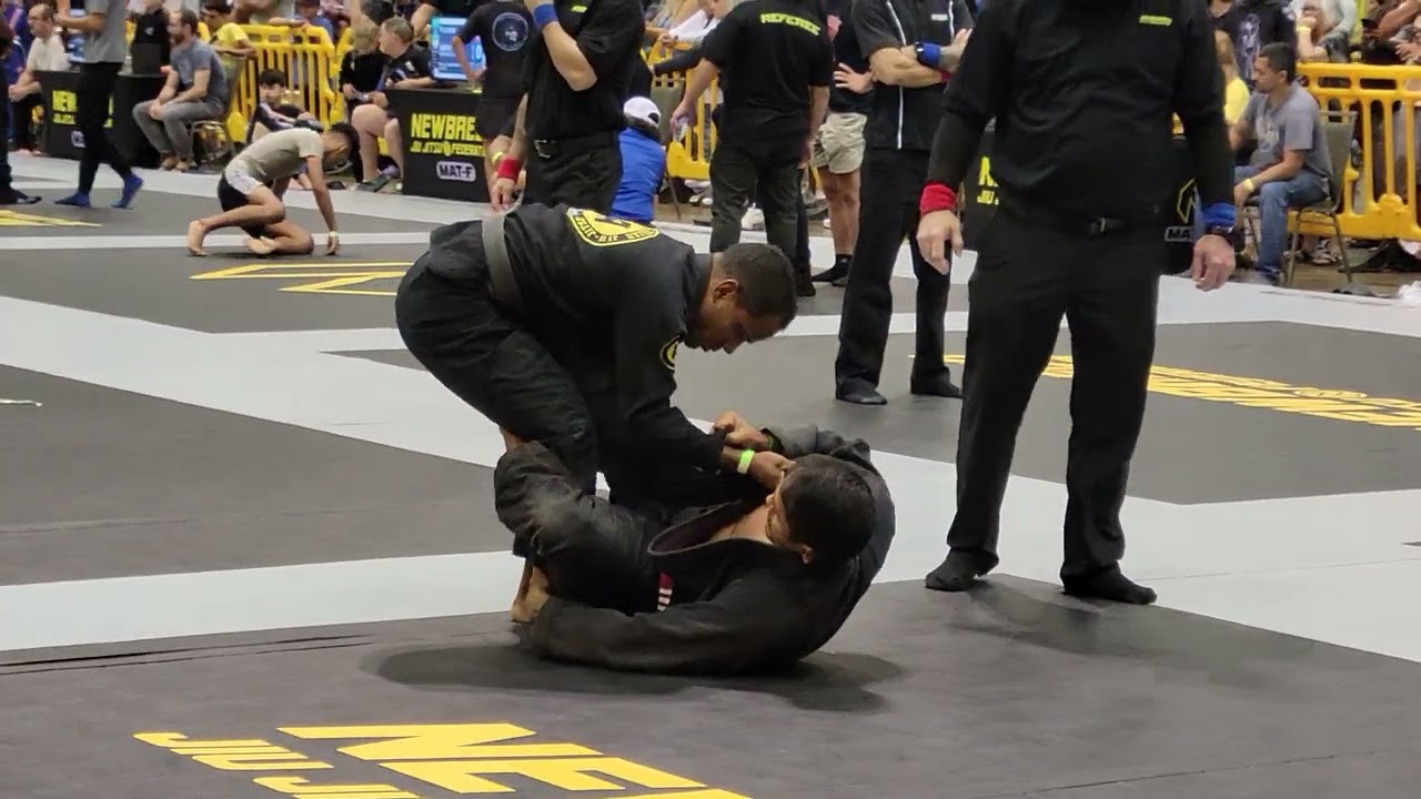 BJJ Black Belt Match With Some Deep Half Guard And De La Riva Guard Work. BJJ Competition Orlando FL