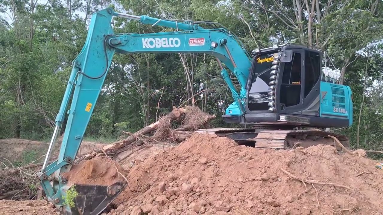 แกะป้ายแดงมา 6350 ชม.ยังหล่อจัด kobelco sk140lc-11 ขยายบ่อเก่าตักดินใส่ดั้มฝนมา excavator and truck