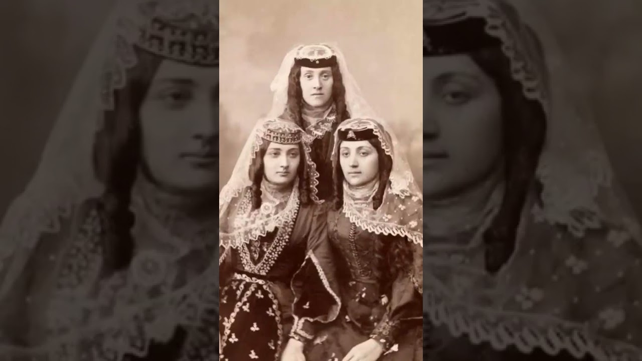 Kurdish women from earlier centuries