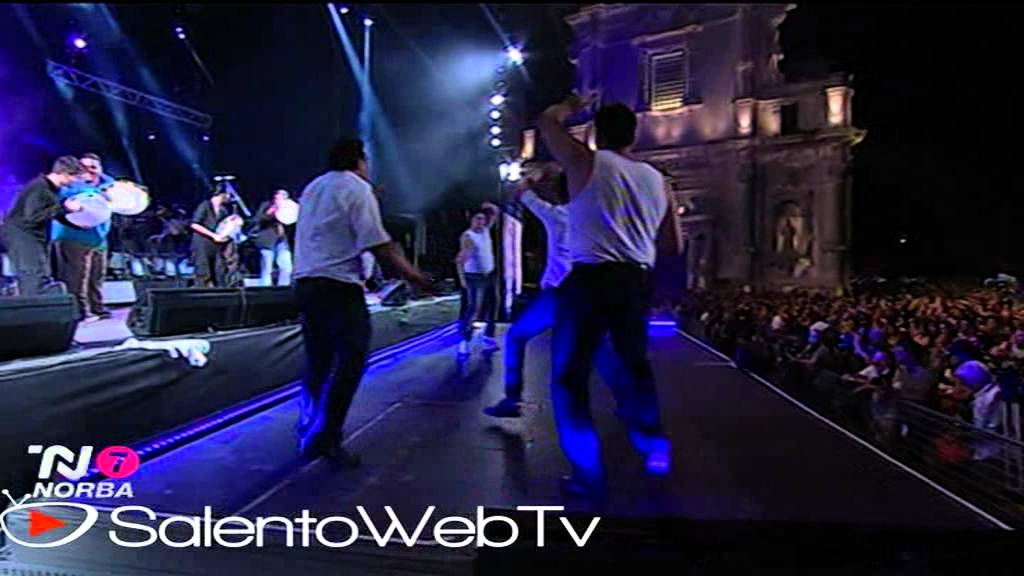 Concertone de La Notte della Taranta 2011: Te Sira con Claudio Cavallo