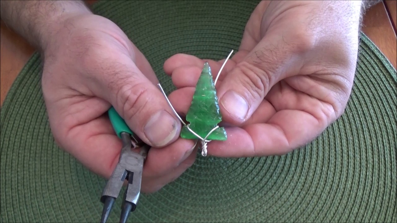 проволока, обматывающая подвеску в виде наконечника стрелы