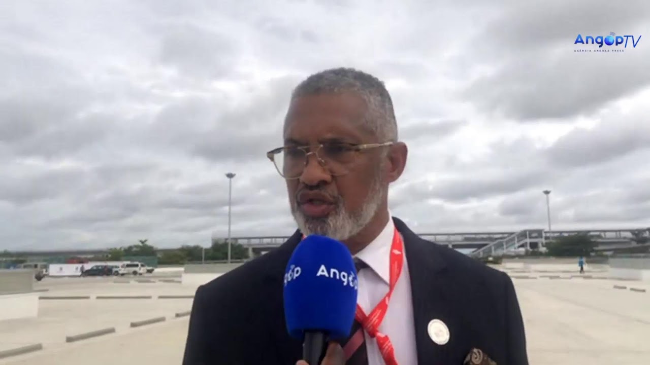 Inauguração do Aeroporto Internacional Dr. António Agostinho Neto