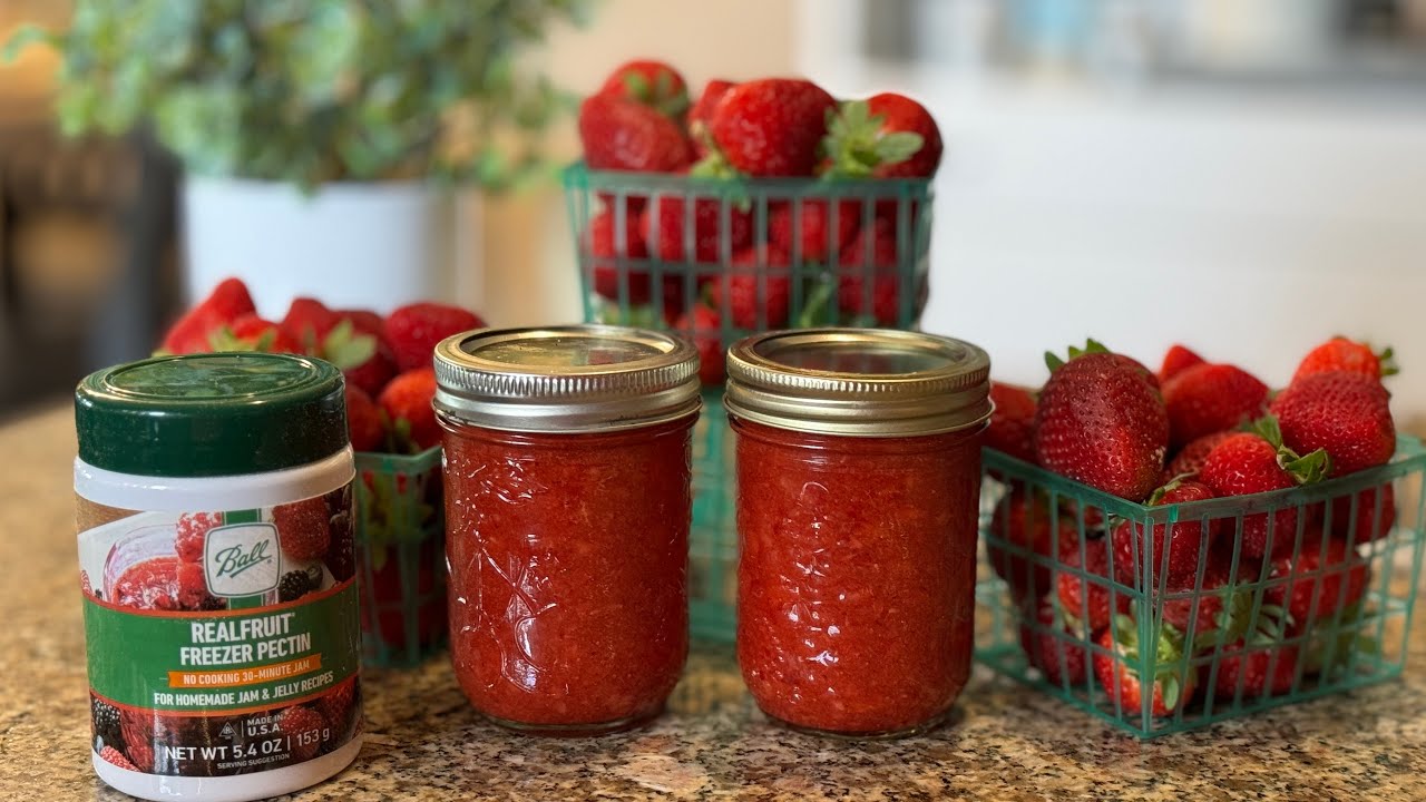 No cook strawberry freezer jam.