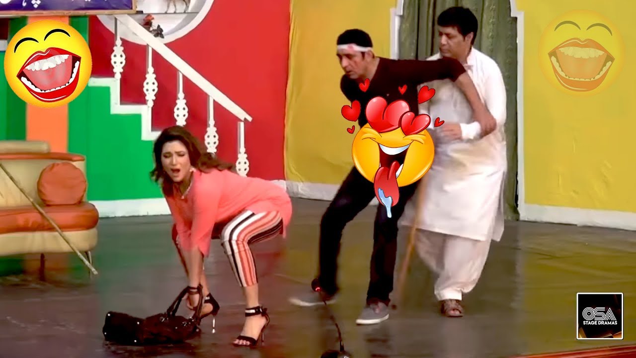KHUSHBOO TAYAR EH - ZAFRI KHAN - Best Comedy Scenes in Stage Drama😂