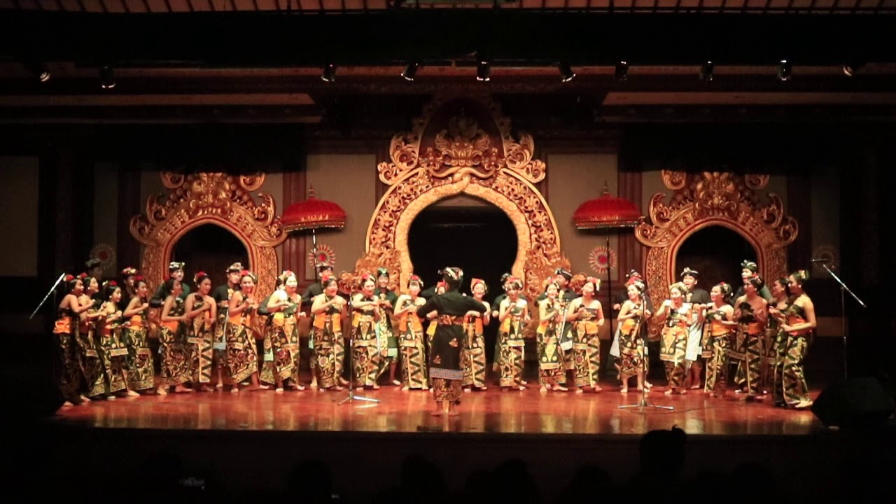 Voice of Bali Choir - Waktu Hujan Sore Sore
