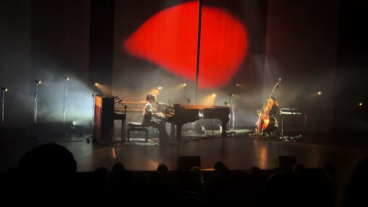 Hania Rani « Dancing With Ghosts » Novembre 2024