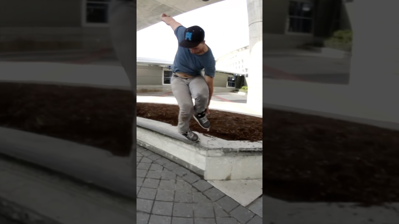 Truespin fishbrain grind on a ledge 