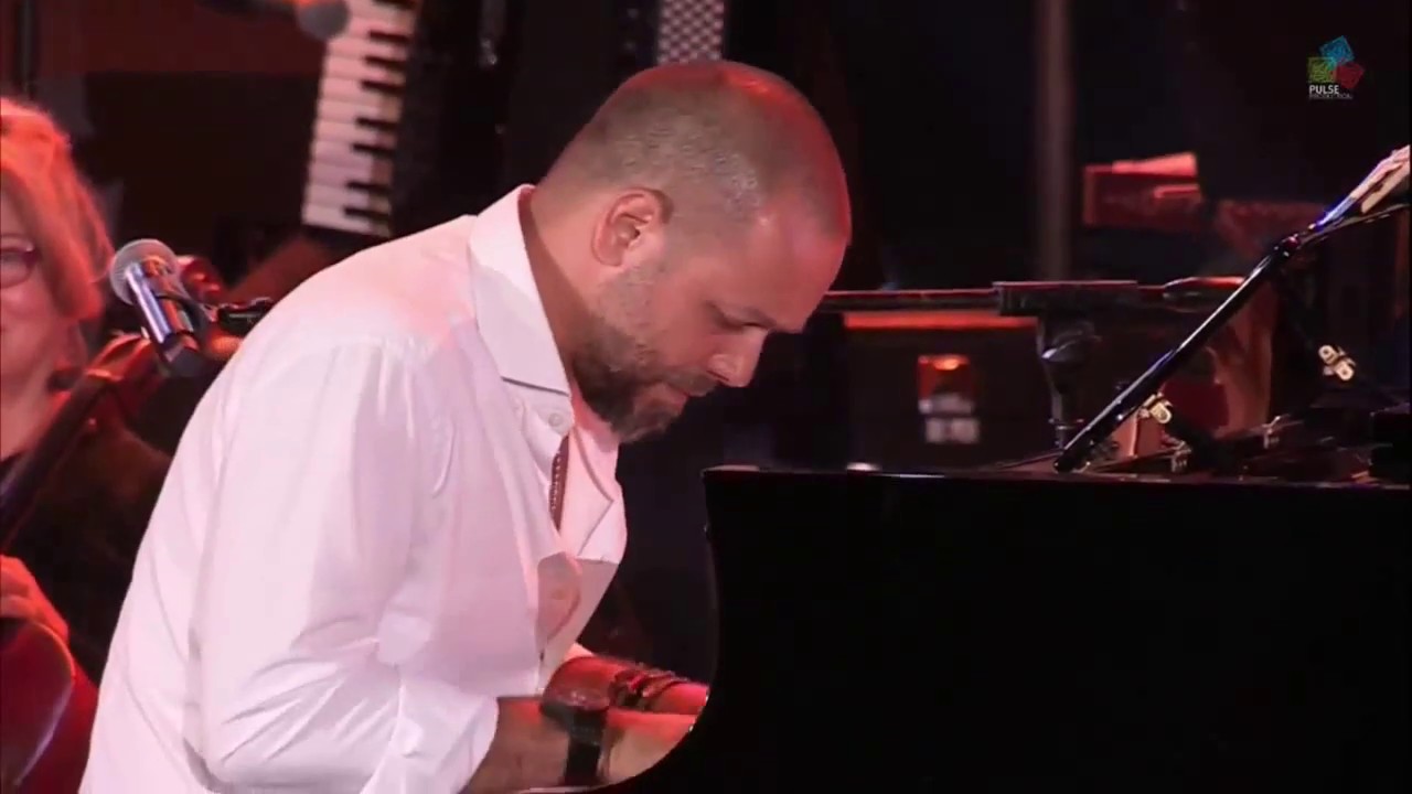 Michel Fadel -  حلوة ويا نيالها - زكي ناصيف & || Beethoven - Love Story ||