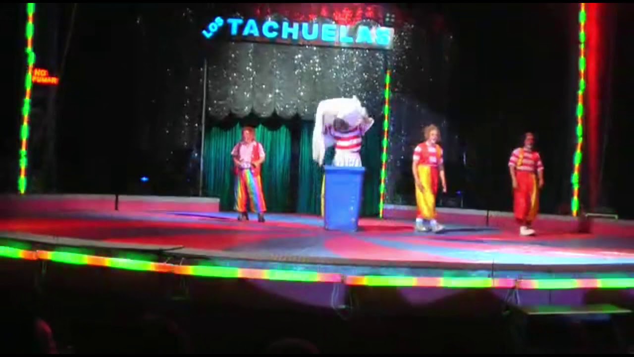 Entrada El Repollo - Tuty fruty en el circo los tachuelas junto a tachuelin lentejita y chasquillita