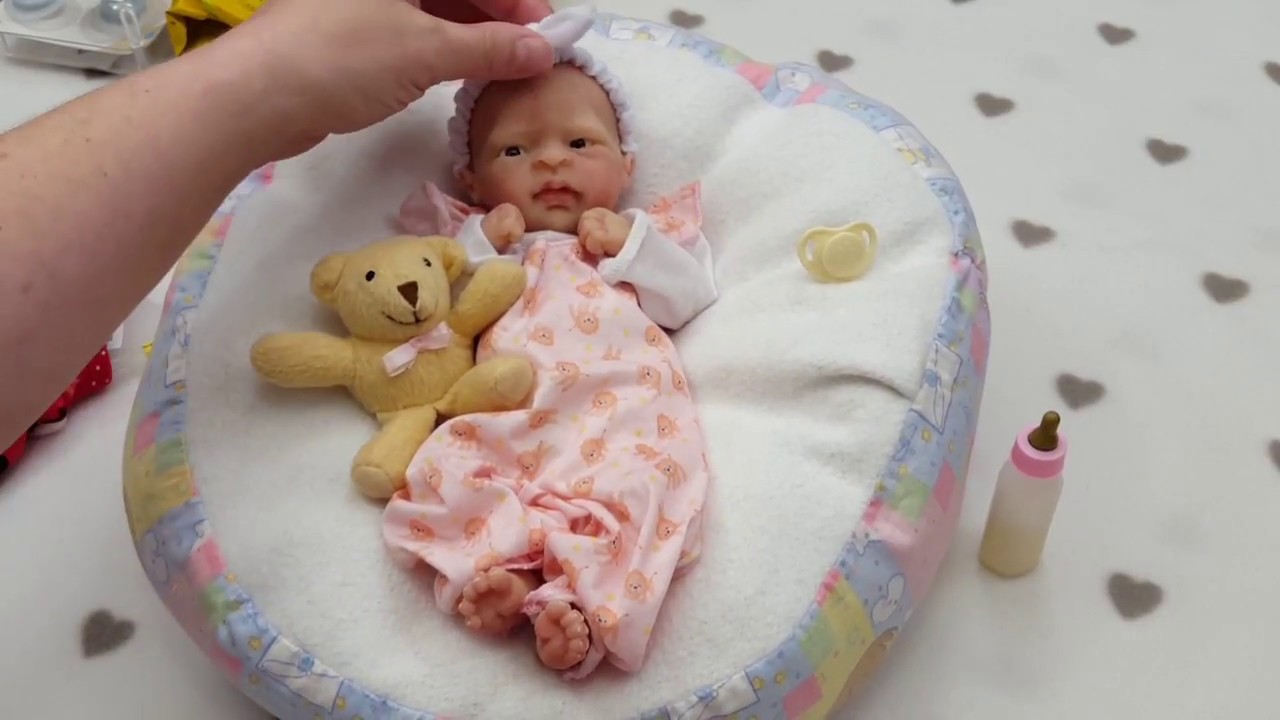 Silicone Micro preemie Faith's new outfits 