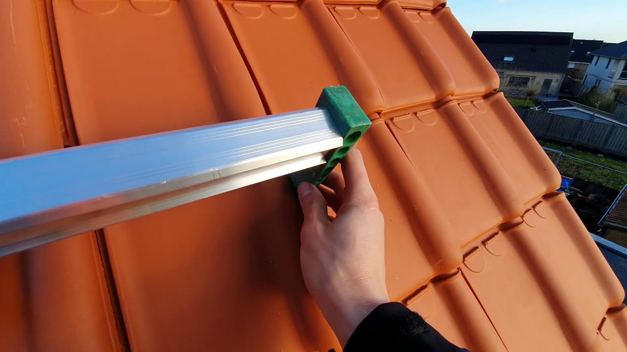 14 Zonnepanelen monteren op Tule du nord pannen met Esdec Evo