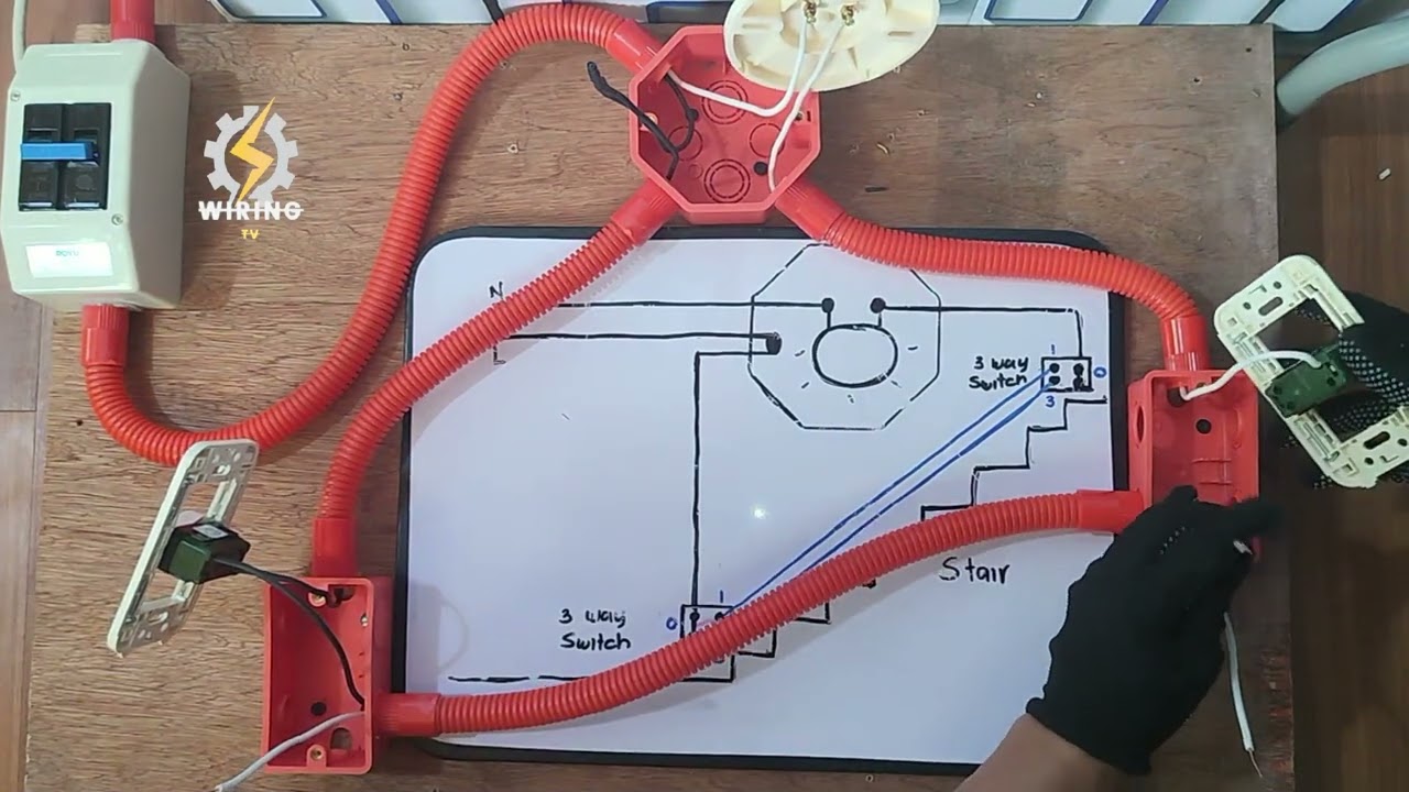 3 way switches with one bulb