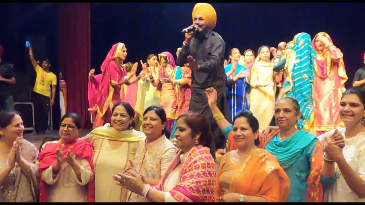 Punjab TEEJ FESTIVAL CELEBRATION | Khalsa College Women Ludhiana City | Malwai Gidha Punjabi Culture