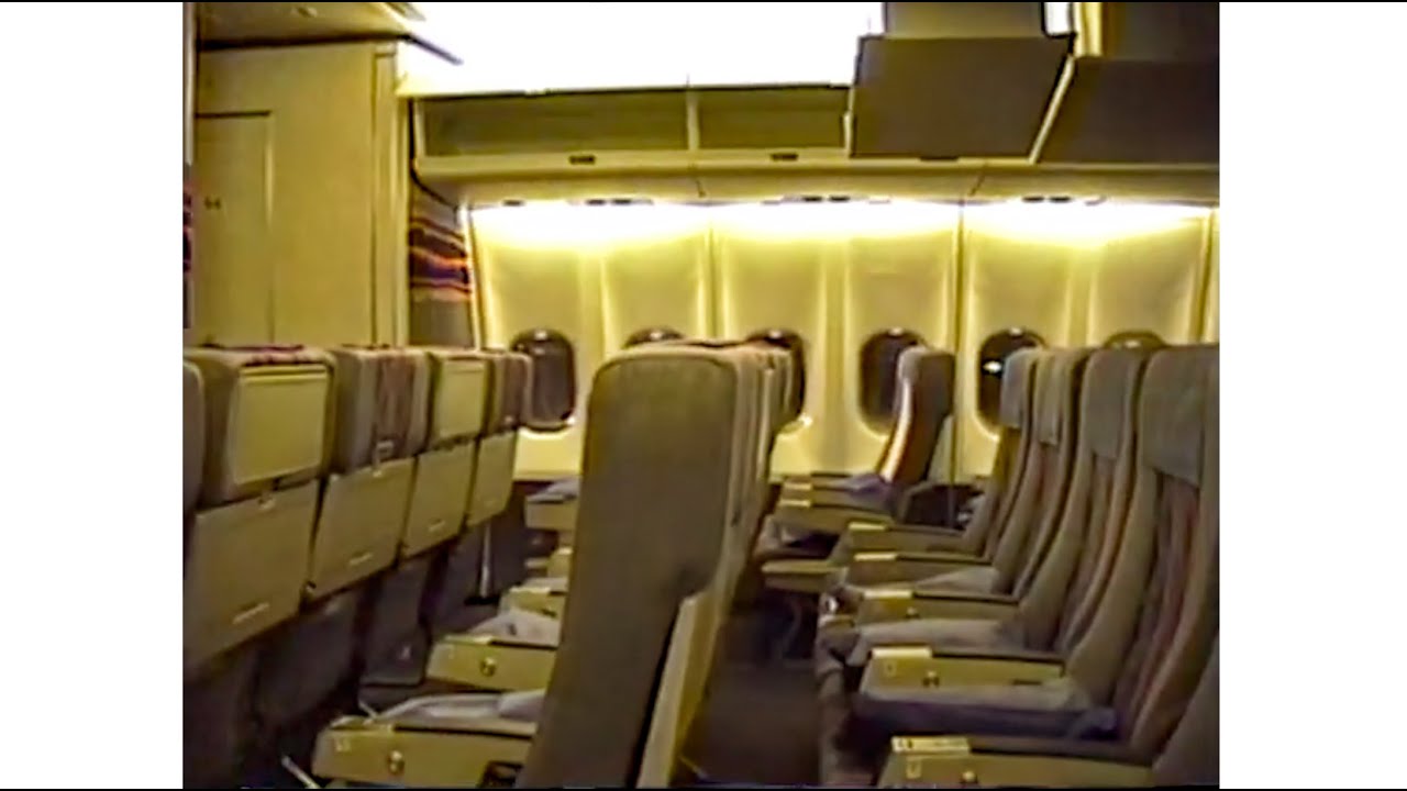 United Airlines DC-10 / Tokyo Narita to Honolulu